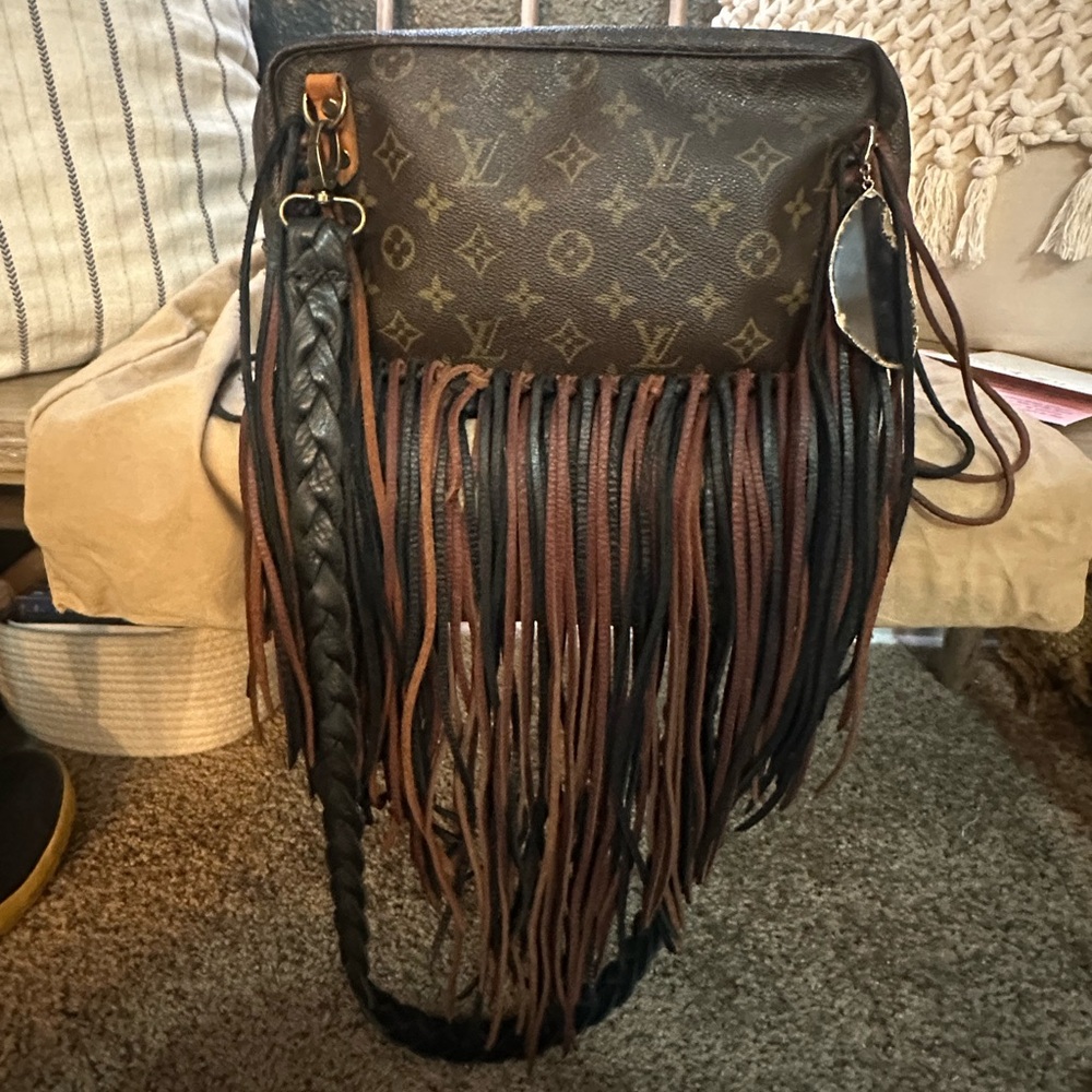Vintage boho Louis Vuitton crossbody